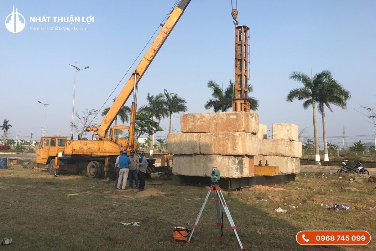 Chuẩn bị mặt bằng thi công ép cọc Chuẩn bị mặt bằng thi công ép cọc