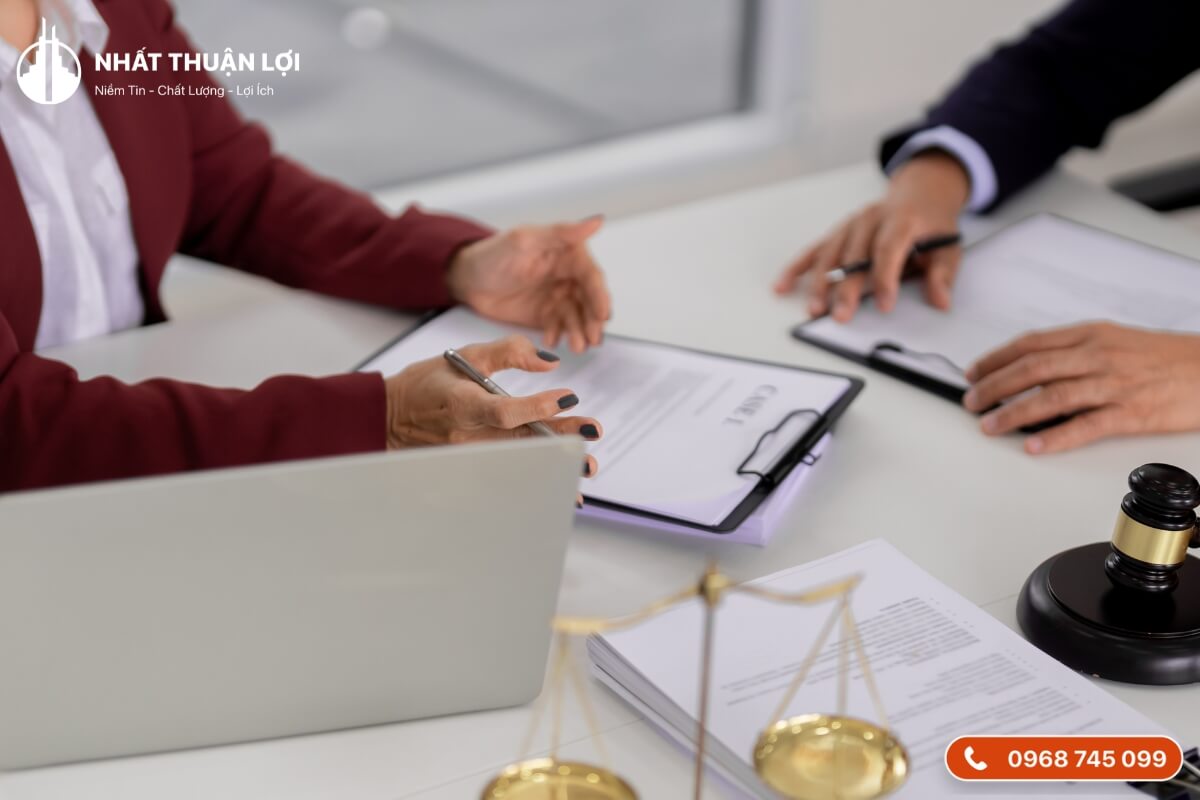 Cần xem xét thủ tục pháp lý trước khi xây nhà Cần xem xét thủ tục pháp lý trước khi xây nhà